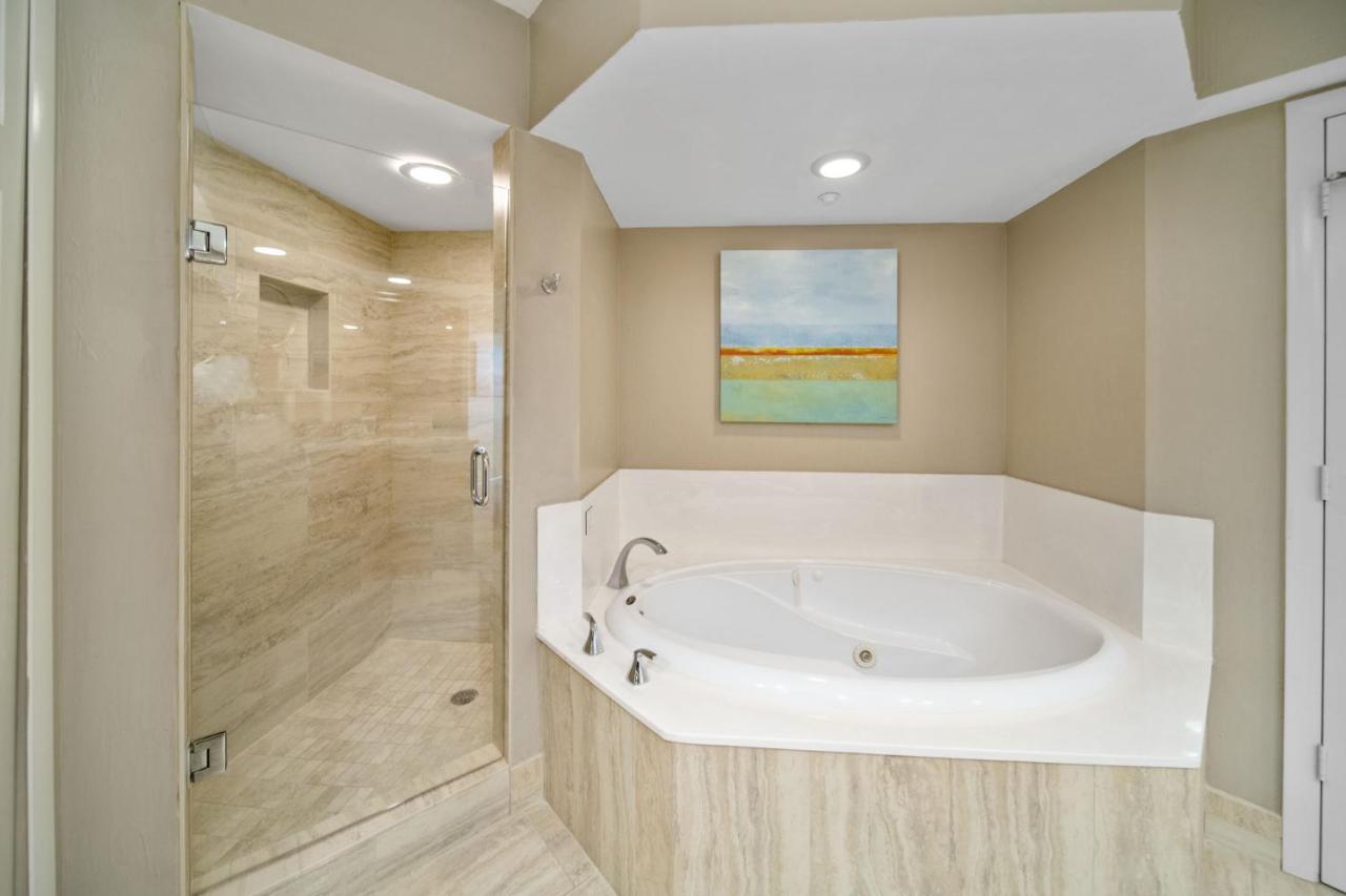 Gullwing Beach Front Resort Fort Myers Beach Esterno foto