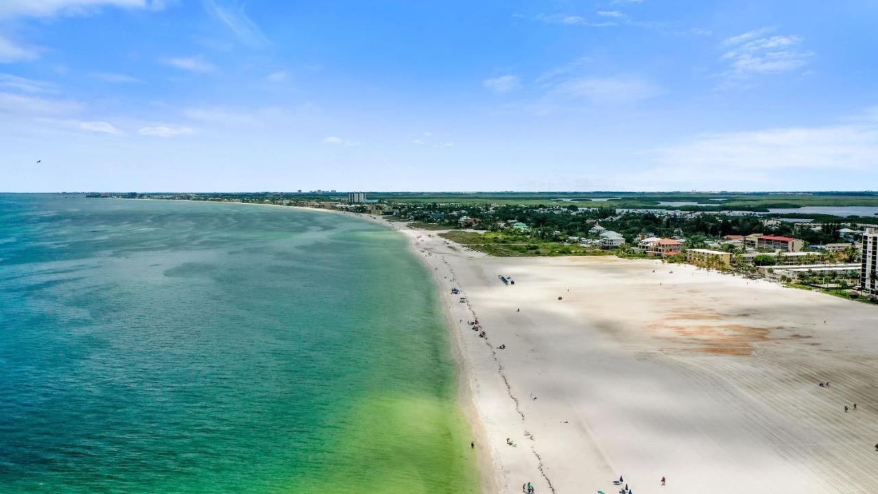 Gullwing Beach Front Resort Fort Myers Beach Esterno foto
